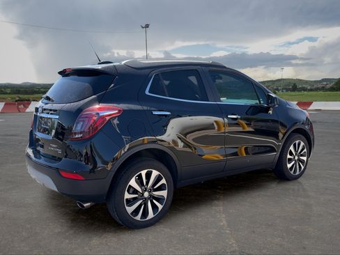Used 2022 Buick Encore Preferred w/ Safety Package AWD/4WD image 3