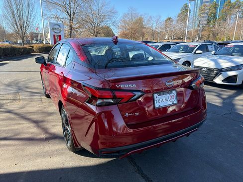 New 2025 Nissan Versa SR w/ Trunk Package image 5
