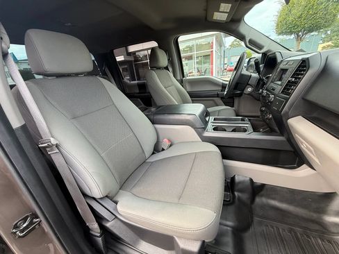 Used 2018 Ford F150 XL w/ Equipment Group 101A Mid AWD/4WD image 19