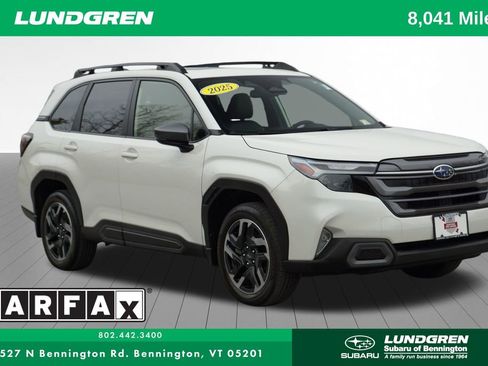 Certified 2025 Subaru Forester Limited AWD/4WD image 1