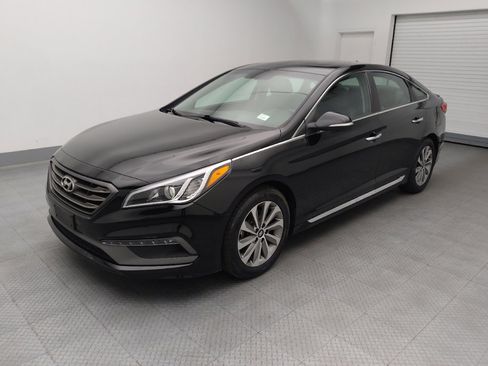 Used 2017 Hyundai Sonata Sport w/ Value Edition Package 02 FWD image 2