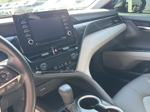 Used 2023 Toyota Camry LE FWD image 14