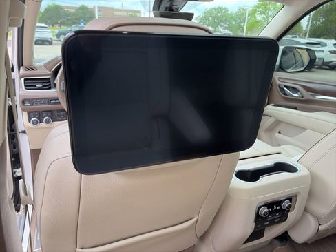 Used 2021 GMC Yukon XL Denali w/ Denali Ultimate Package AWD/4WD image 24