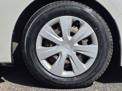 Used 2016 Subaru Impreza 2.0i image 11