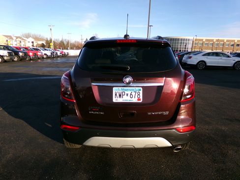 Used 2017 Buick Encore Premium image 4