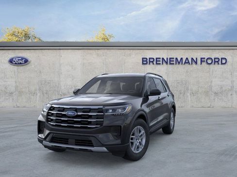 New 2026 Ford Explorer Active image 2