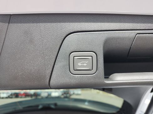 New 2026 Buick Envision Avenir image 10