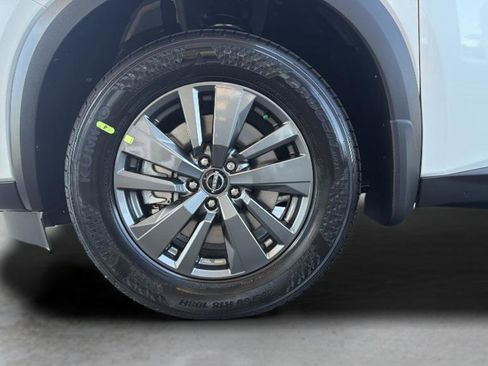 New 2026 Nissan Pathfinder SV AWD/4WD image 29