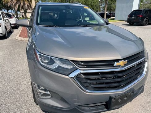 Used 2019 Chevrolet Equinox LT w/ Sun & Navigation Package AWD/4WD image 11
