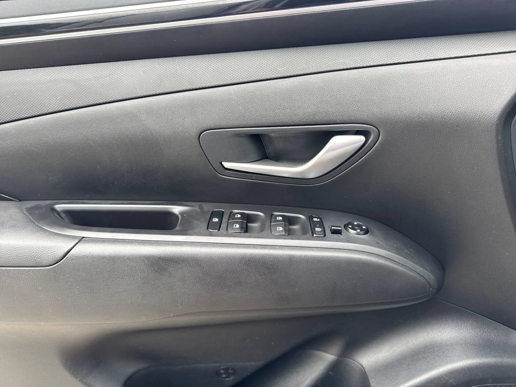 Used 2024 Hyundai Tucson SEL FWD image 16