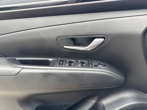 Used 2024 Hyundai Tucson SEL FWD image 16