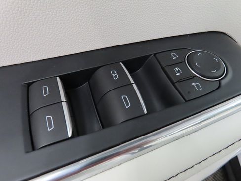 Used 2024 GMC Acadia Denali image 67