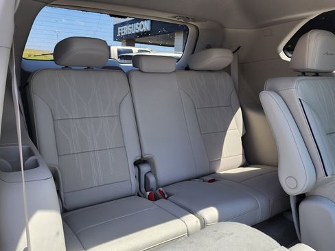 New 2026 Buick Enclave Avenir w/ Super Cruise Package image 49