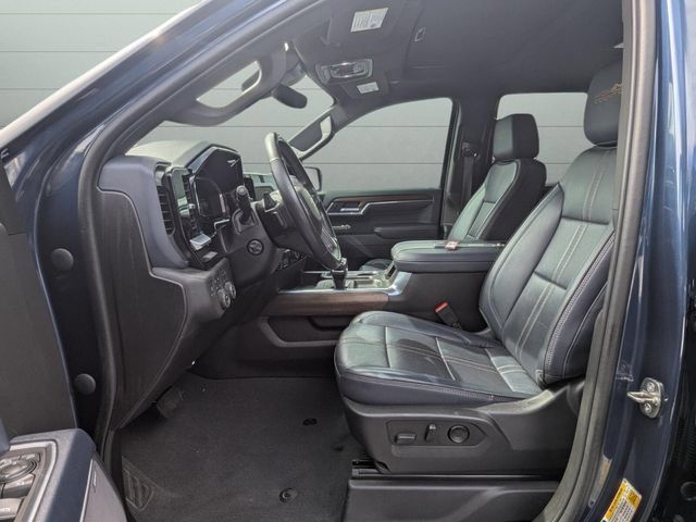 Used 2023 Chevrolet Silverado 1500 High Country w/ Technology Package AWD/4WD image 11