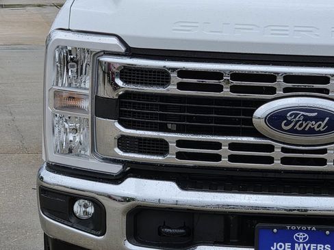 Used 2025 Ford F250 XLT AWD/4WD image 5