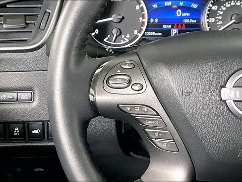 Used 2024 Nissan Murano Platinum w/ Cargo Package image 18