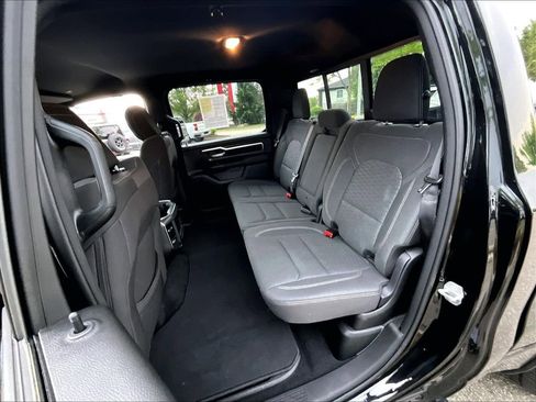 Used 2025 RAM 1500 Big Horn AWD/4WD image 15