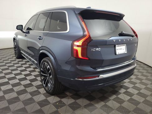 Used 2026 Volvo XC90 B6 Plus w/ Protection Package Premier AWD/4WD image 4