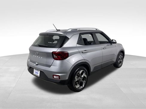 New 2026 Hyundai Venue SEL FWD image 5