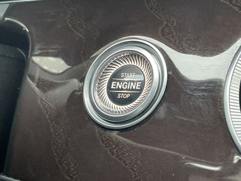 Used 2019 Mercedes-Benz E 450 Cabriolet image 38