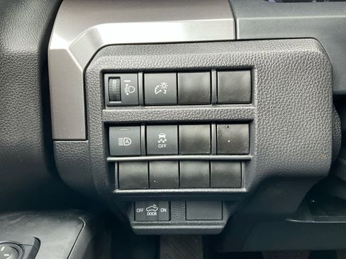 Used 2024 Toyota Tacoma TRD Off-Road AWD/4WD image 20