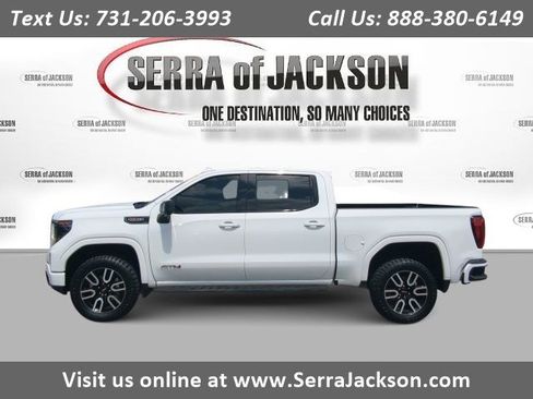 Used 2024 GMC Sierra 1500 AT4 w/ Technology Package AWD/4WD image 1