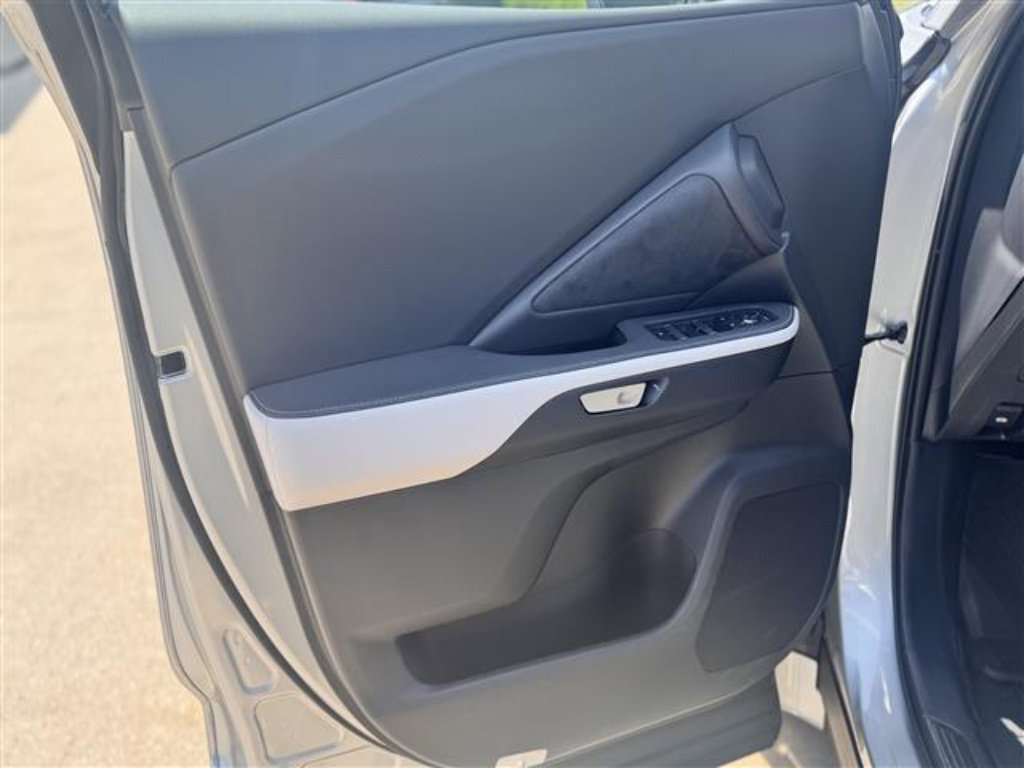 New 2025 Lexus TX 500h AWD w/ Technology Package image 12