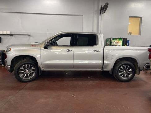 Certified 2021 Chevrolet Silverado 1500 LTZ w/ Z71 Off-Road Package image 8