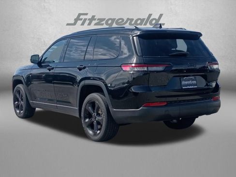 Used 2023 Jeep Grand Cherokee L Laredo AWD/4WD image 7