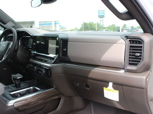 New 2026 Chevrolet Silverado 1500 RST w/ Convenience Package II AWD/4WD image 29