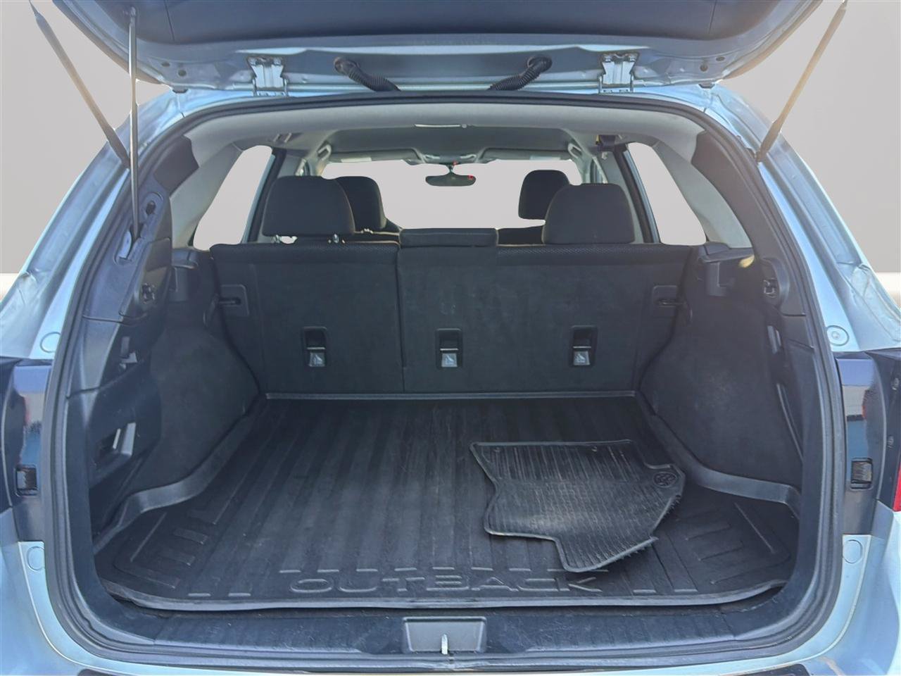 Used 2017 Subaru Outback 2.5i Premium AWD/4WD image 28