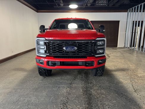 Used 2024 Ford F250 XL w/ STX Appearance Package image 2