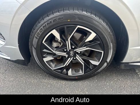 Used 2025 Hyundai Sonata SEL FWD image 10