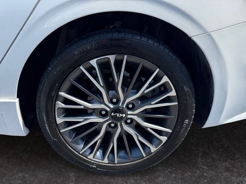 Used 2022 Kia Forte GT-Line FWD image 14