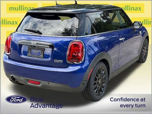 Used 2019 MINI Cooper 2-Door Hardtop FWD image 4