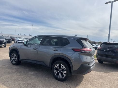 Certified 2023 Nissan Rogue SV image 12