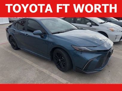 Used 2025 Toyota Camry SE w/ Convenience Package