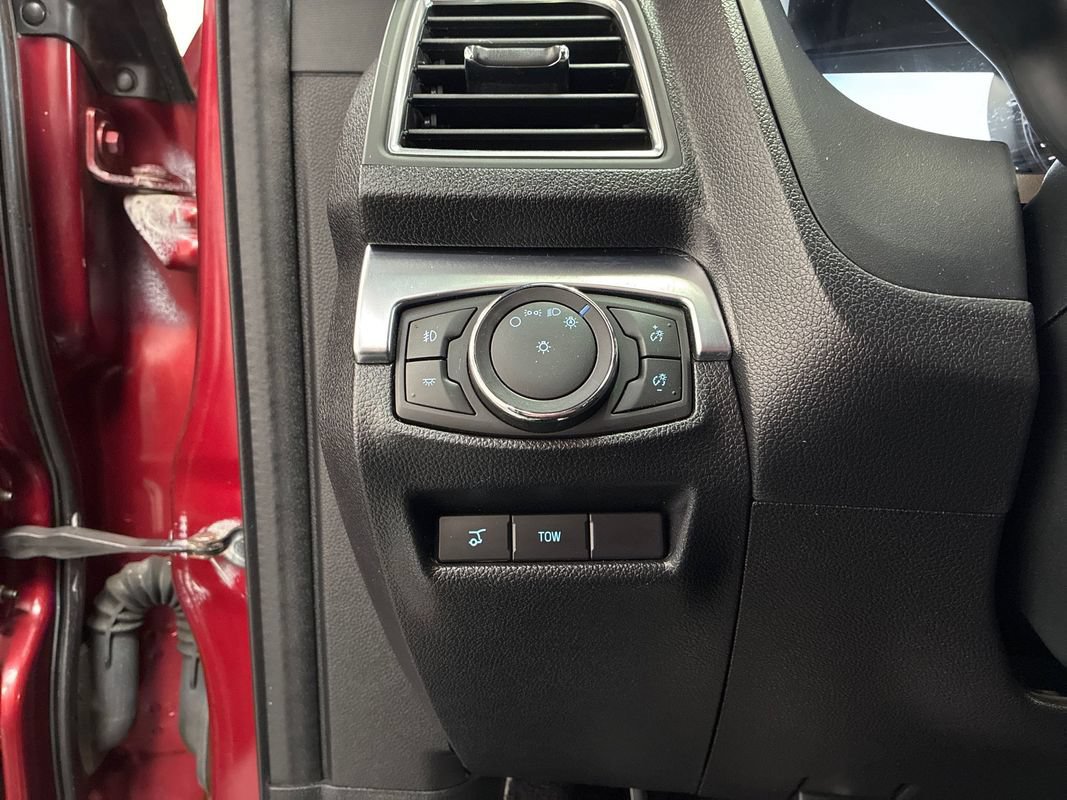 Used 2018 Ford Explorer Sport AWD/4WD image 11