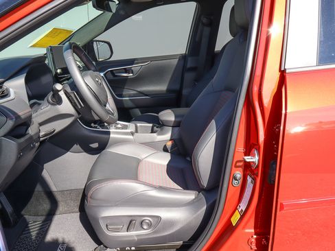 Used 2024 Toyota RAV4 XSE image 7