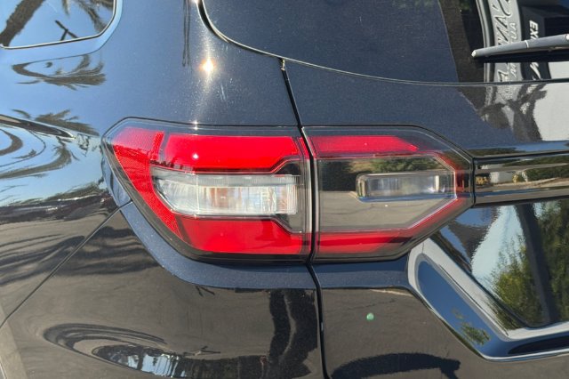 Certified 2025 Honda Pilot EX-L image 35