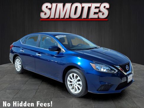 Used 2019 Nissan Sentra SV FWD image 1