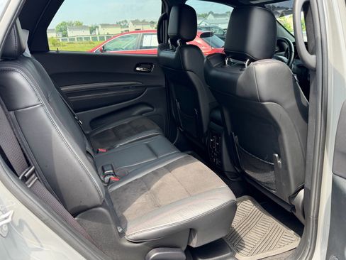Used 2022 Dodge Durango R/T w/ Blacktop Package AWD/4WD image 21