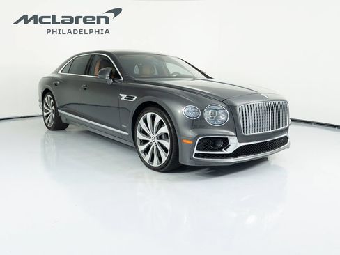 Used 2021 Bentley Flying Spur W12 AWD/4WD image 3