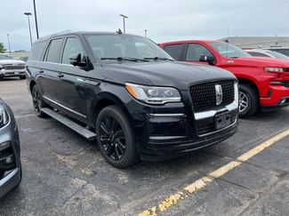 Used 2022 Lincoln Navigator L Reserve AWD/4WD video 1