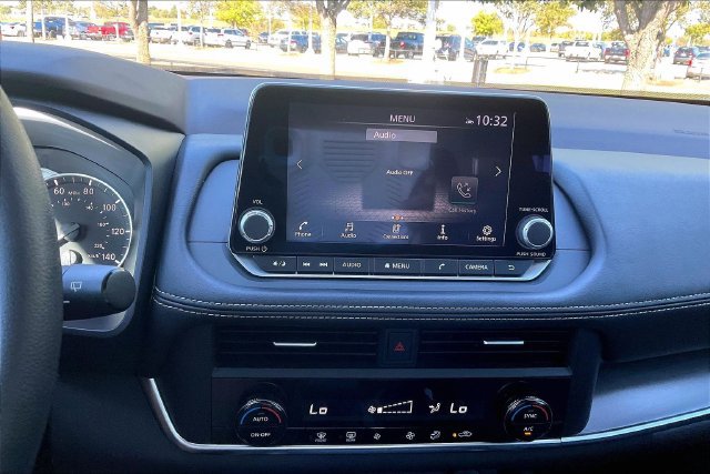 Used 2023 Nissan Rogue SV FWD image 30