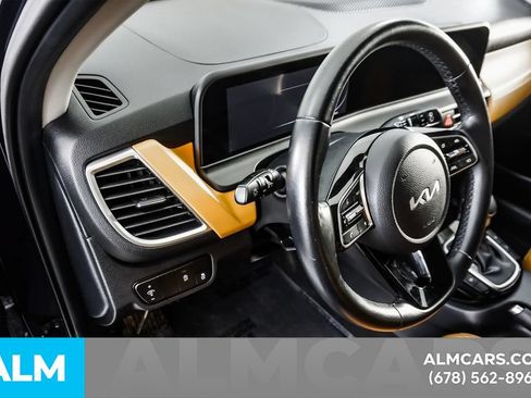Used 2024 Kia Seltos EX FWD image 32