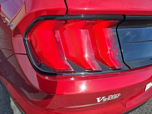 Used 2019 Ford Mustang Coupe image 34
