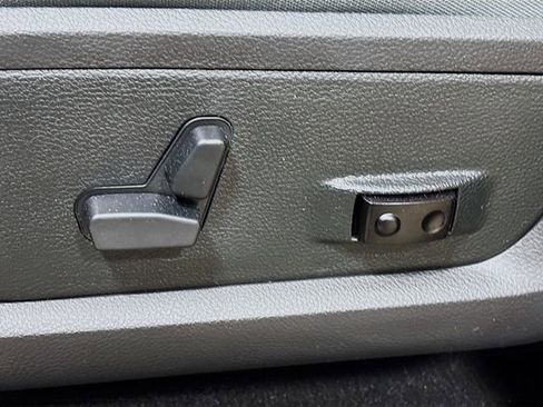 Used 2018 RAM 1500 Big Horn AWD/4WD image 20