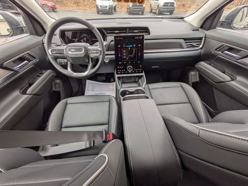 New 2026 GMC Terrain Denali w/ LPO, Floor Liner Package image 31