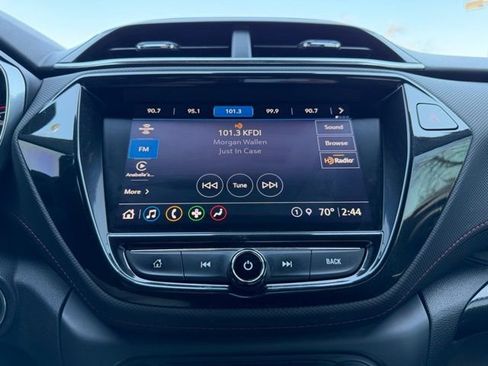Used 2021 Chevrolet TrailBlazer RS w/ Technology Package FWD image 22